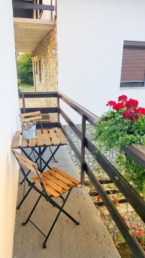 סלוניי Guest House Iva מראה חיצוני תמונה
