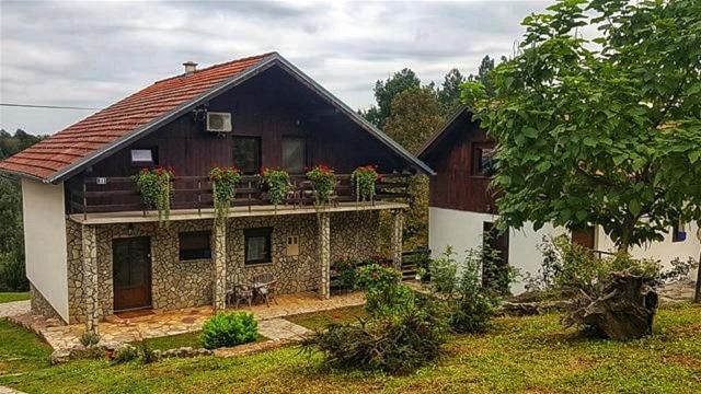 סלוניי Guest House Iva מראה חיצוני תמונה