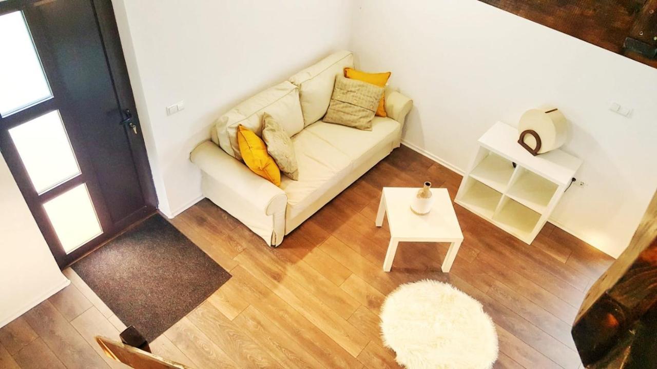 סלוניי Guest House Iva מראה חיצוני תמונה