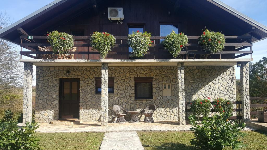 סלוניי Guest House Iva מראה חיצוני תמונה